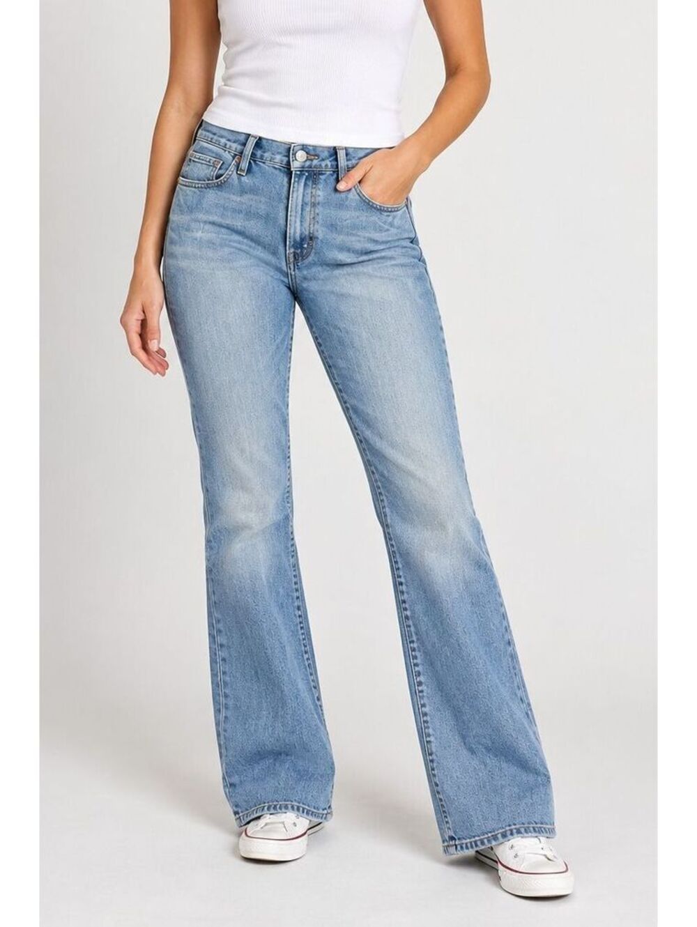 Levi's 515 Bootcut Women's 6M W28 L32 Light Wash Y2K Style Retro Denim